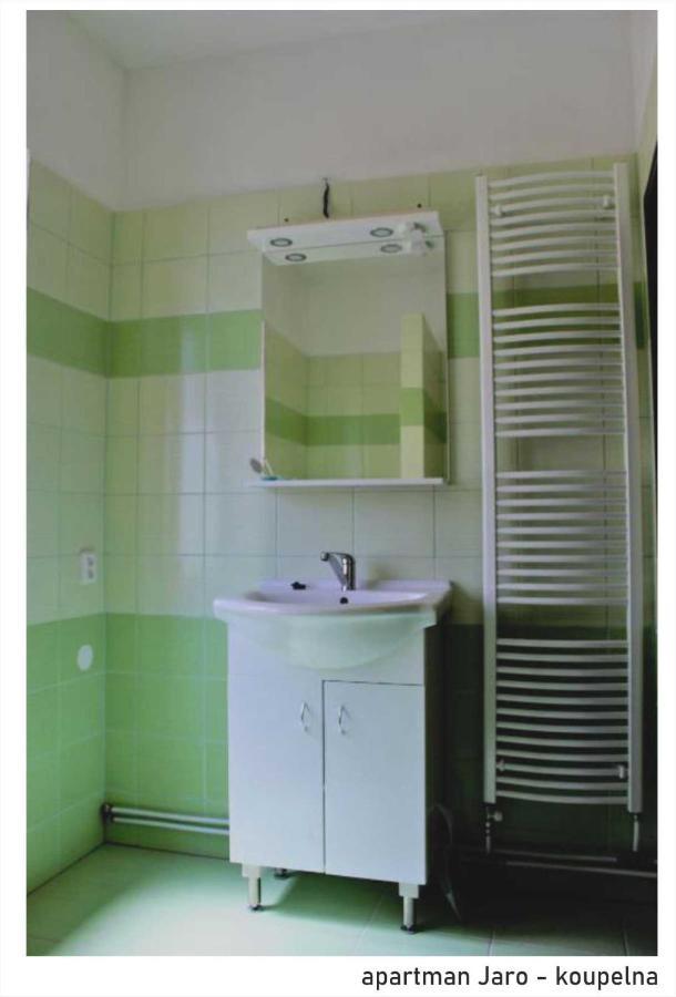 Apartman U Kostela Veseli nad Moravou Ngoại thất bức ảnh